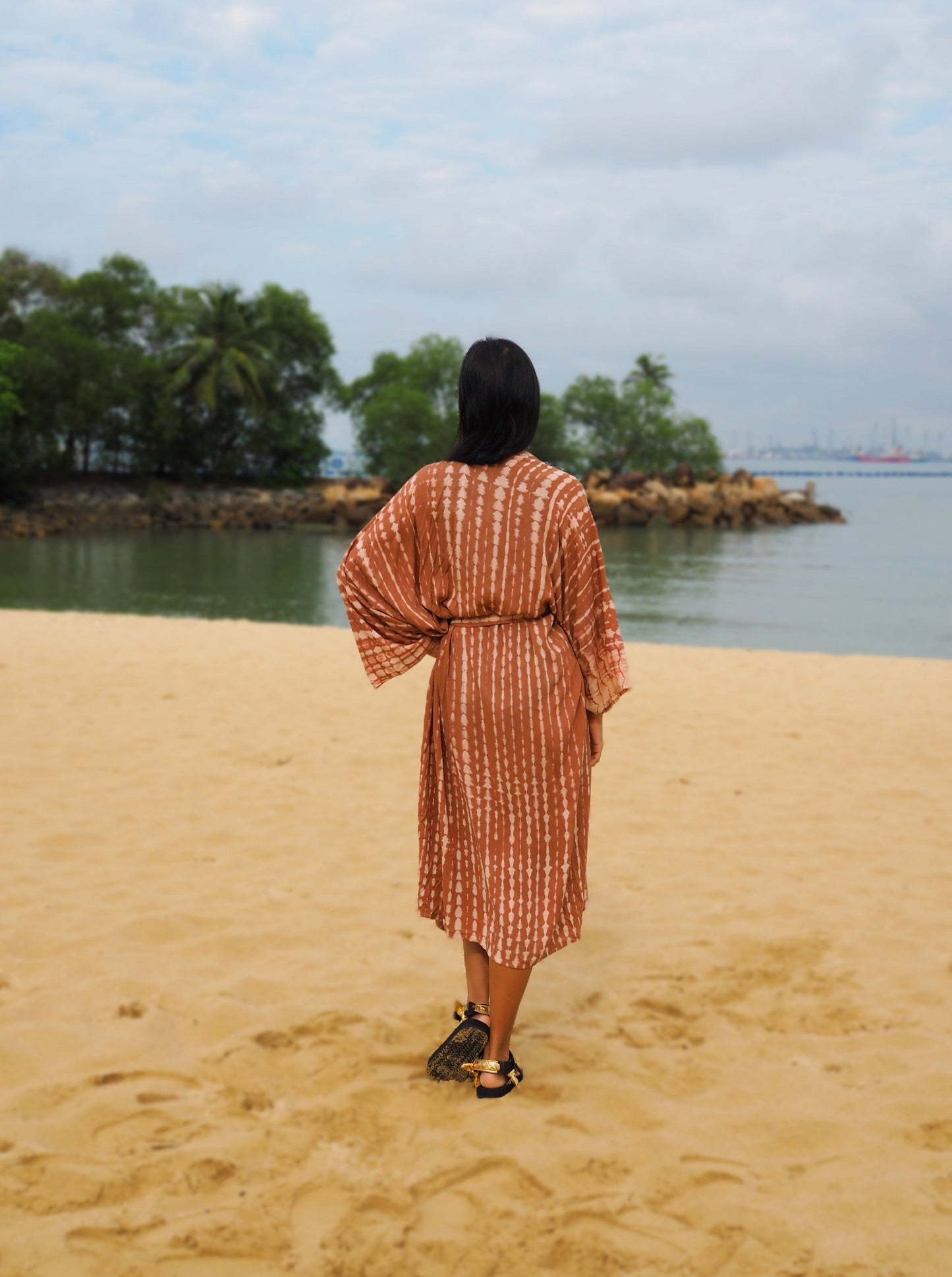 
                  
                    burnt orange, terracotta, kimono, beach wear, cover ups, resort wear, baebeeboo, social conscious, missing bali, tie dye
                  
                