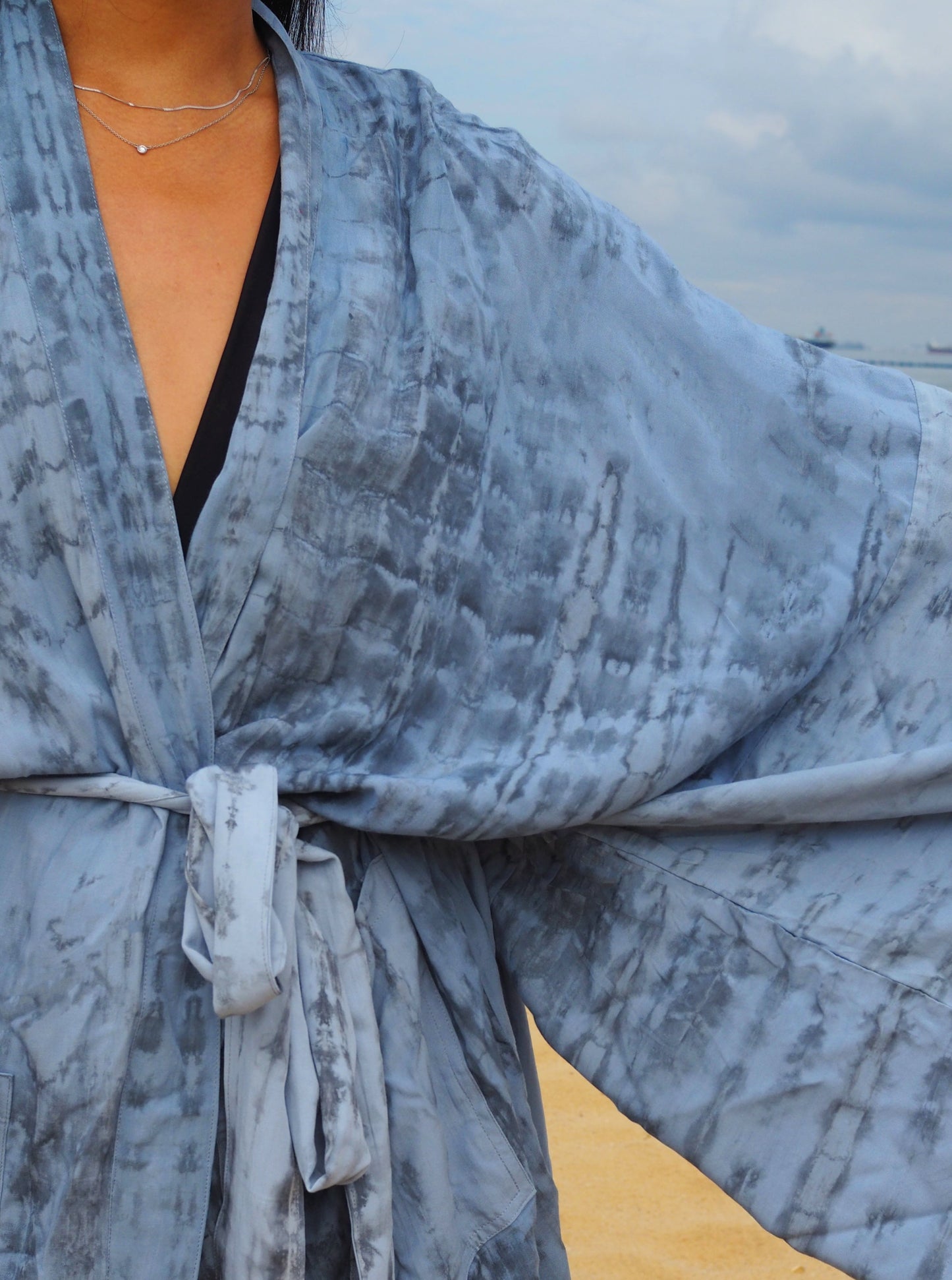 
                  
                    blue kimono, short kimono, tie-dyed, resort wear, beach wear, social conscious, baebeeboo
                  
                