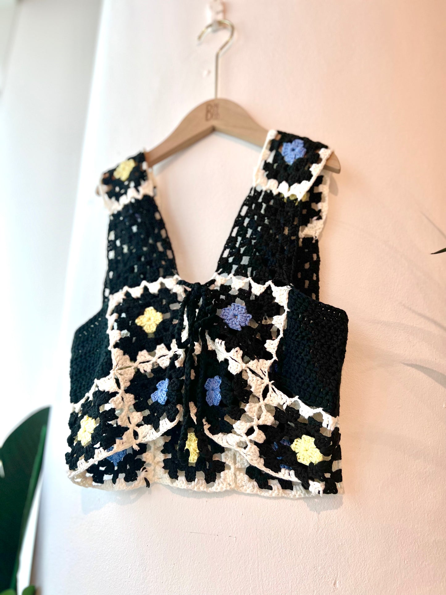 
                  
                    carly crochet vest, crochet, vest, shopbaebeeboo, baebeeboo, social conscious, fashion, boho, woodstock, cute, apparel,
                  
                