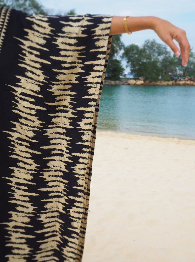 
                  
                    Long, kaftan, hand dye, tie-dye, bali, black, prints, beach wear, resort wear, shopbaebeeboo, baebeeboo, boho
                  
                