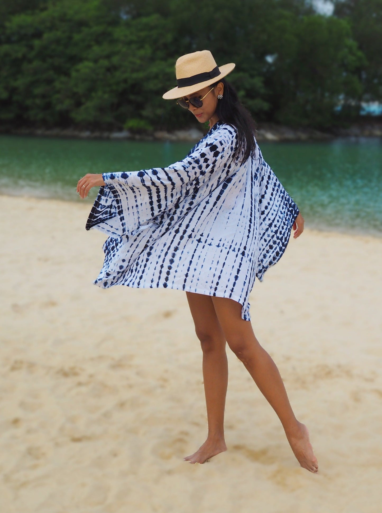 
                  
                    tie dye, hand dye, bali, kimono, beach wear, resort wear, shopbaebeeboo, baebeeboo, boho
                  
                