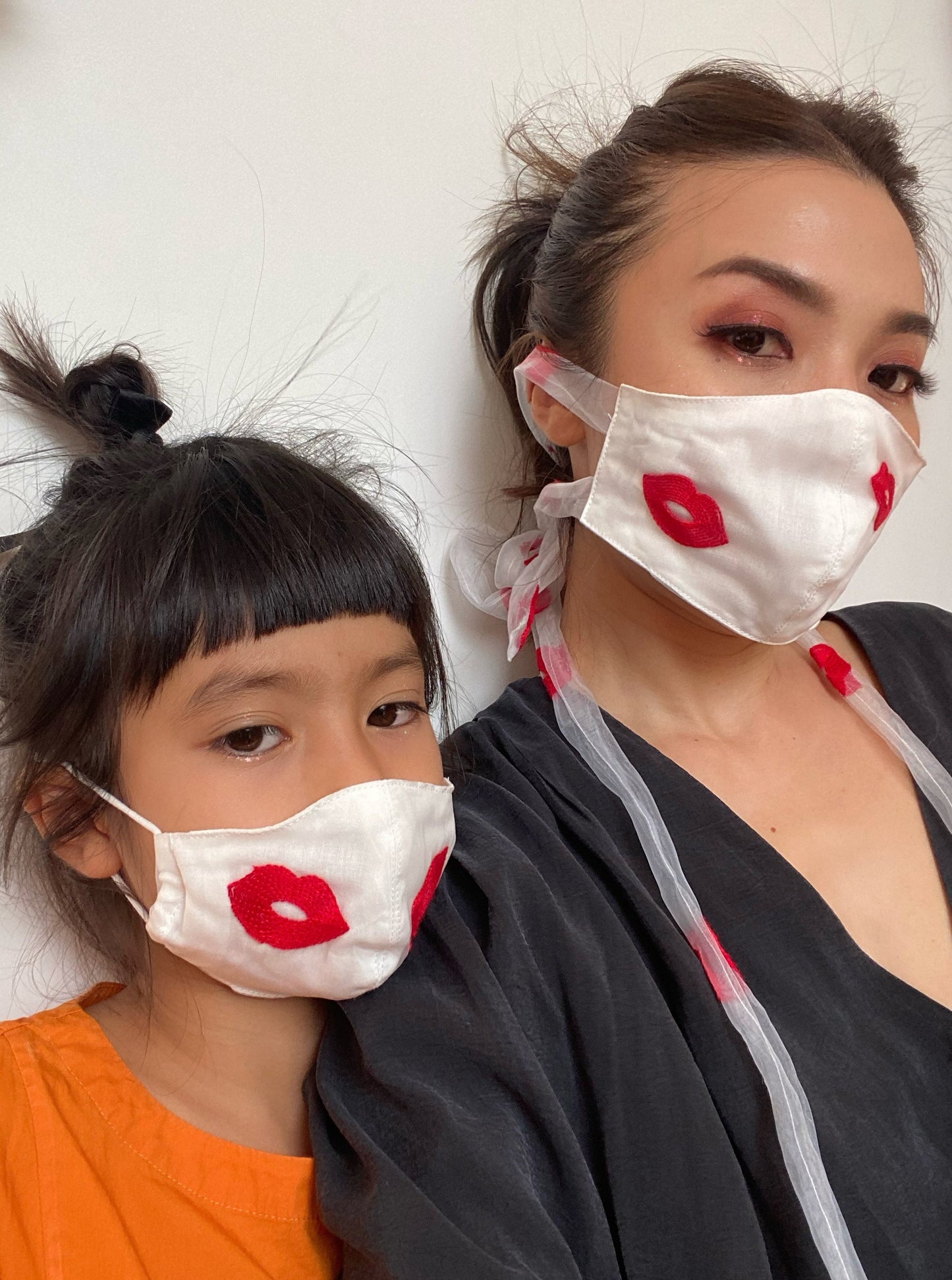 
                  
                    White Kisses Face Mask
                  
                