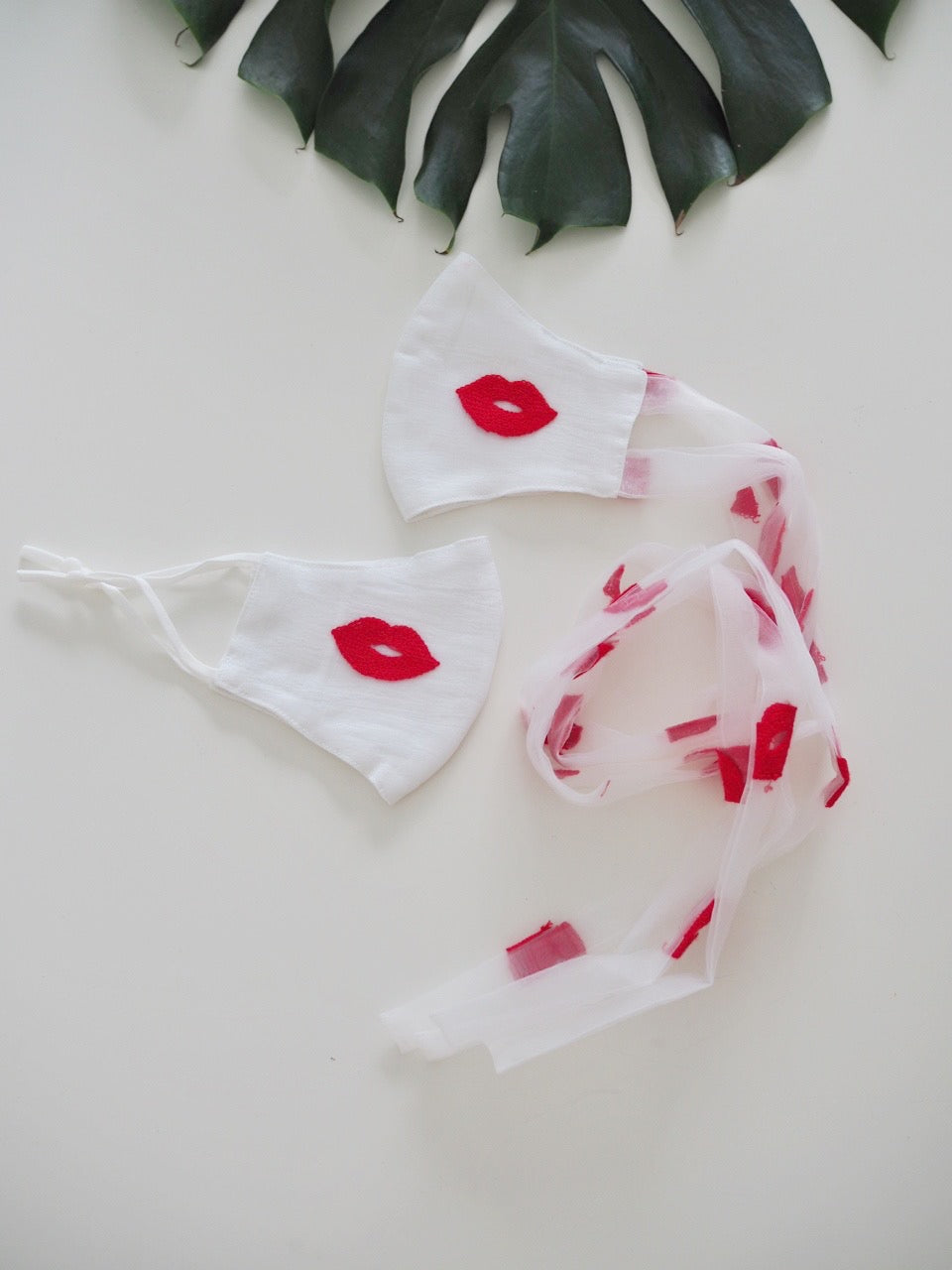 
                  
                    White Kisses Face Mask
                  
                