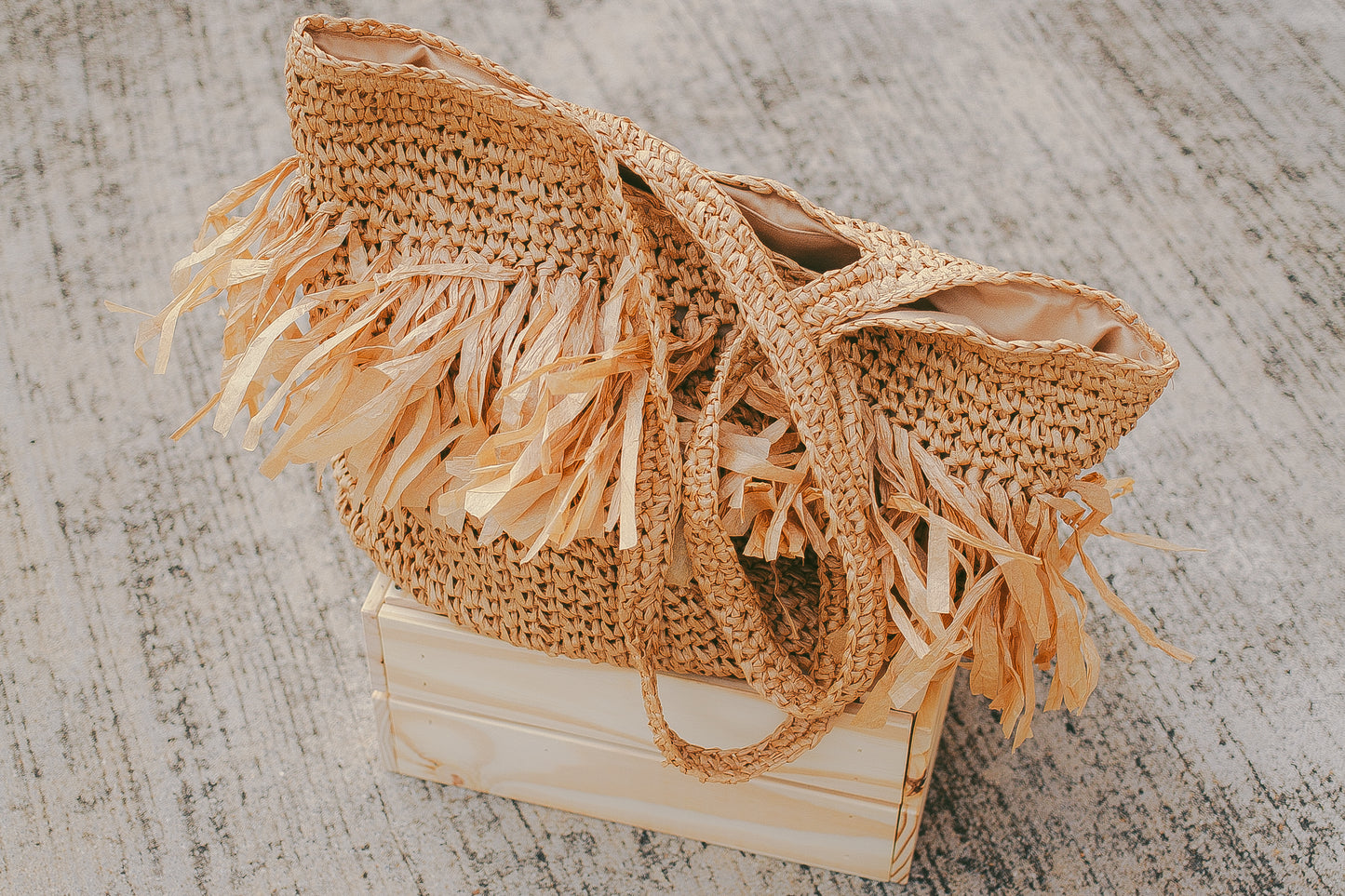 
                  
                    Meeru Beach Bag
                  
                