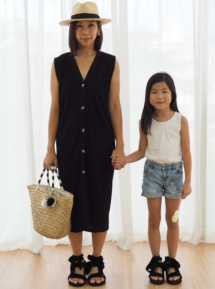
                  
                    Bebe Beach Bag
                  
                