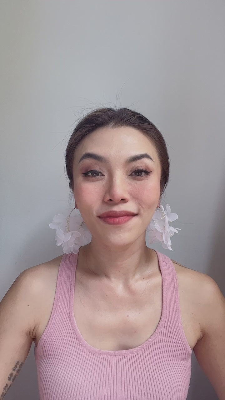 
                  
                    Load and play video in Gallery viewer, periwinkle, earrings, pink, white, botanical, flora, shopbaebeeboo, baebeeboo, accessories, resort
                  
                