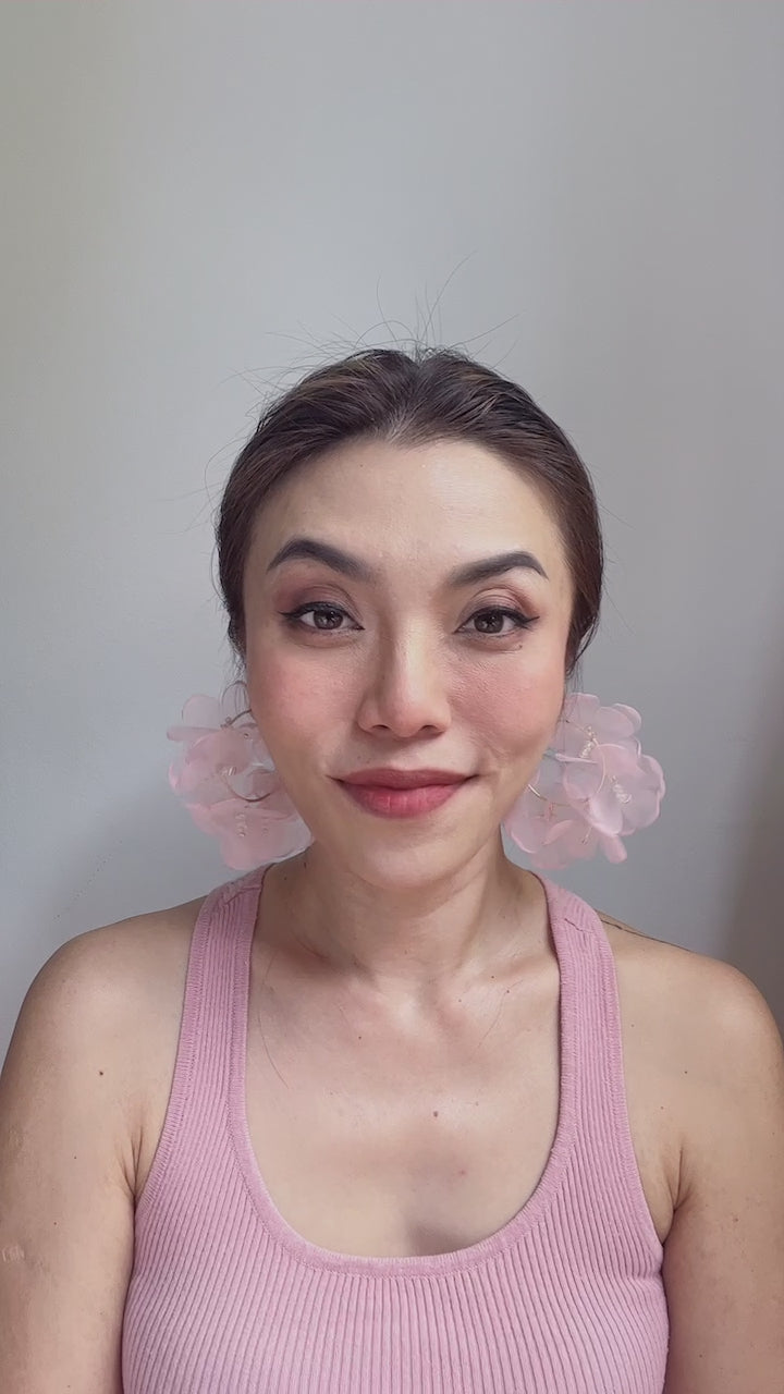 
                  
                    Load and play video in Gallery viewer, periwinkle, earrings, pink, white, botanical, flora, shopbaebeeboo, baebeeboo, accessories, resort
                  
                